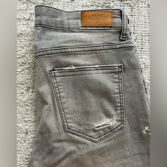 🌸🌸Zara Basic| Floral Gray Skinny Jeans Size 6USA - Picture 11 of 11